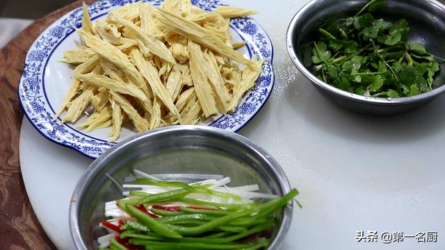 百度凉菜菜谱大全（简单的凉菜菜谱大全）